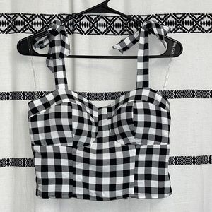 Lily Star size medium cropped black and white gingham top